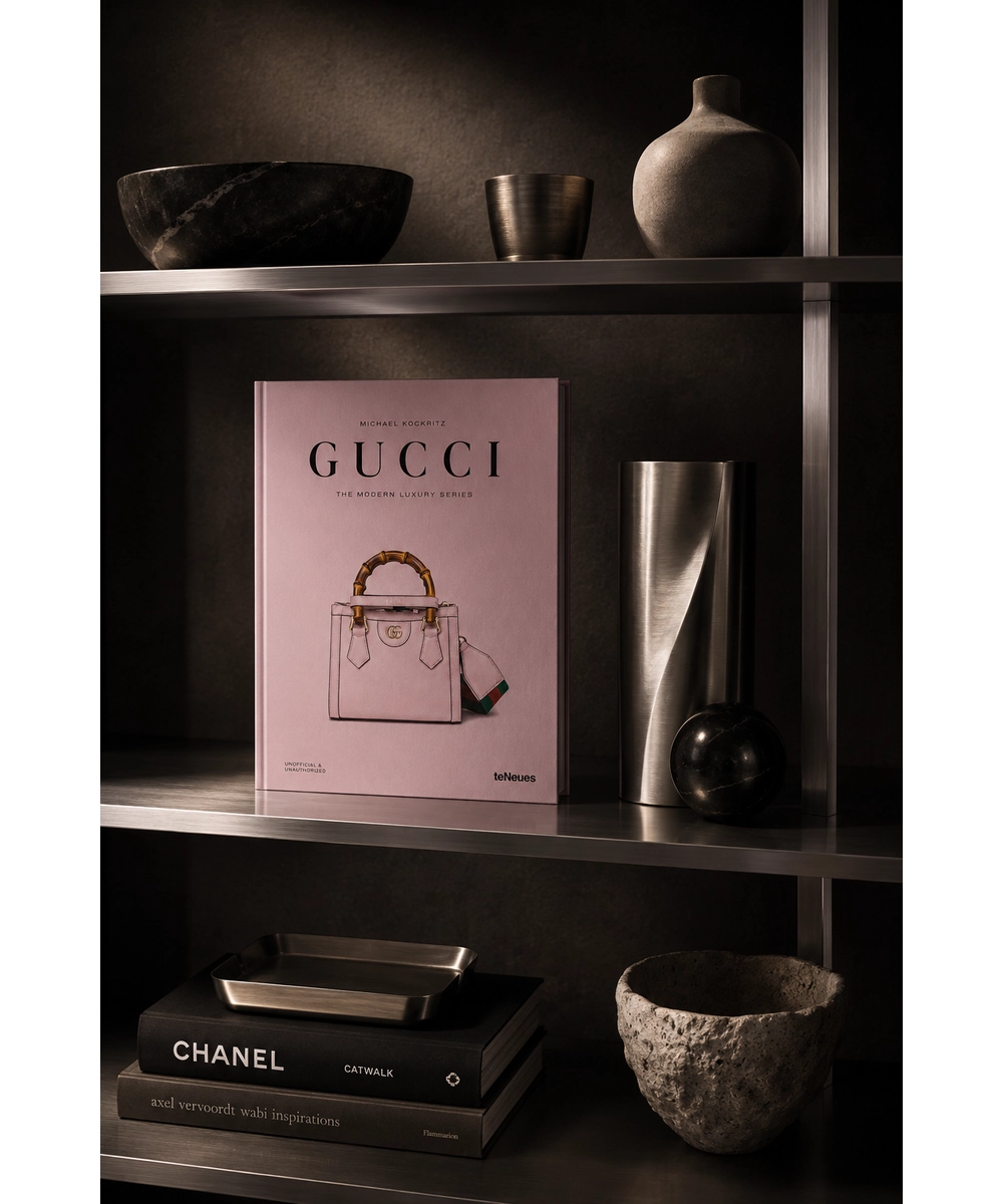 Alternative view of ספר GUCCI